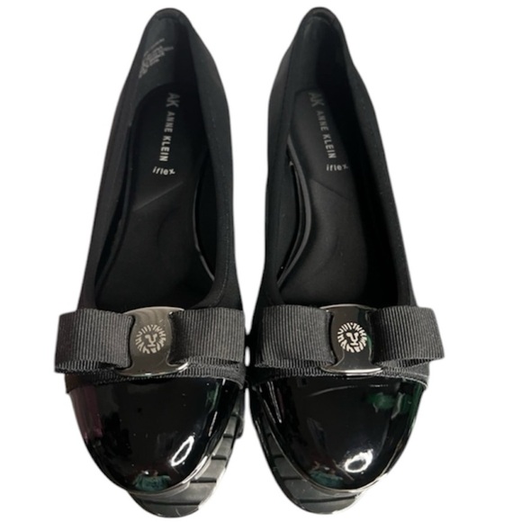 Women’s AK Anne Klein iFlex Gianna Shiny Black Ballet Flats Size 6M - Picture 1 of 8
